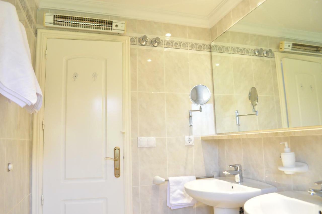Family Beach Villa Rubens Олива Екстериор снимка