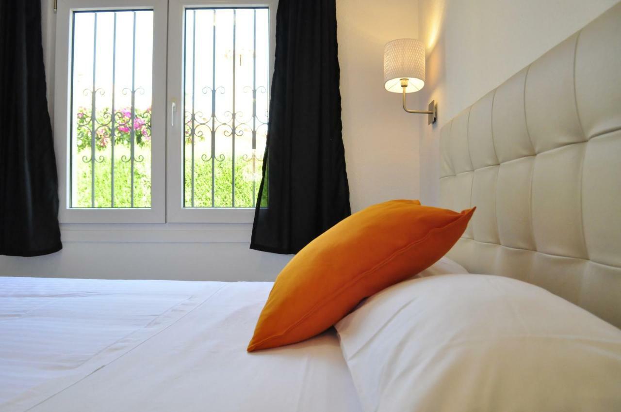Family Beach Villa Rubens Олива Екстериор снимка